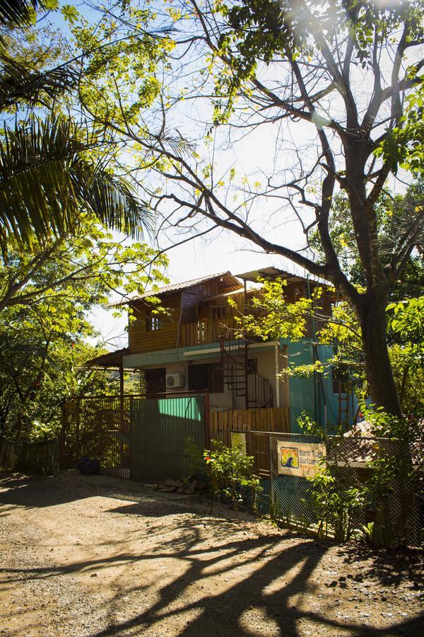 Hotel Burnt Toast Surfcamp à Nosara Extérieur photo